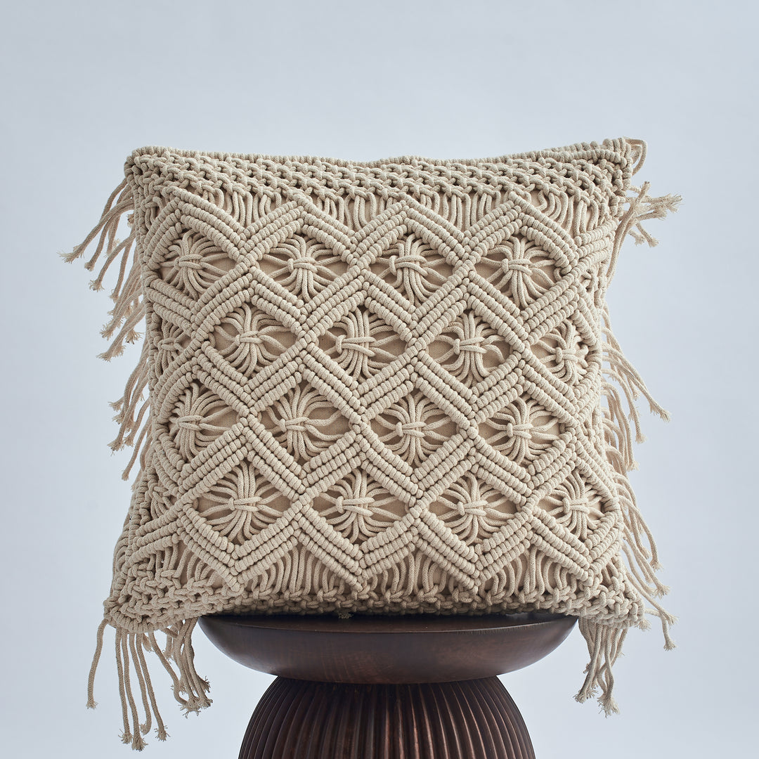 "Quattro Macrame" - 40x40 Cushion