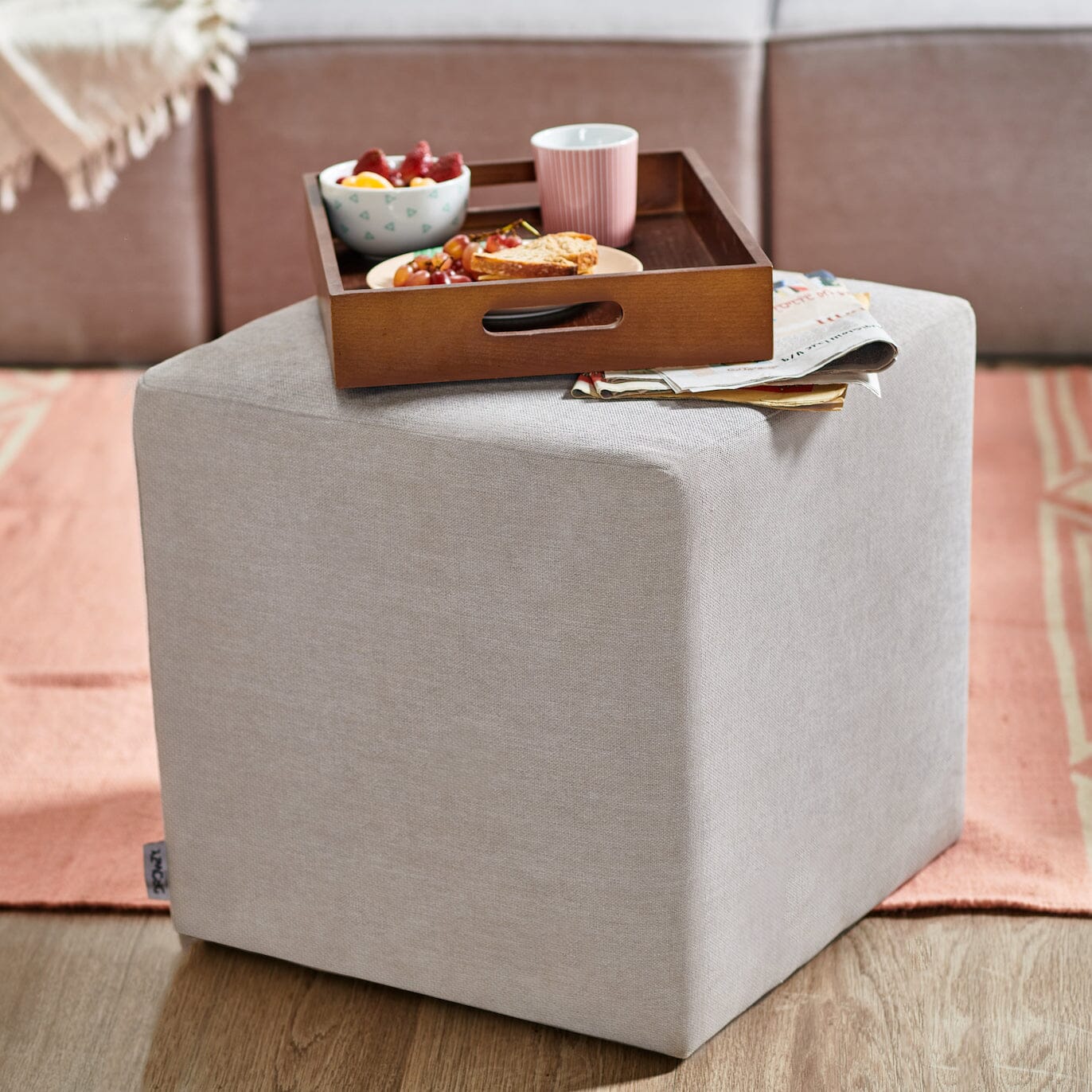 Basic Pouffes