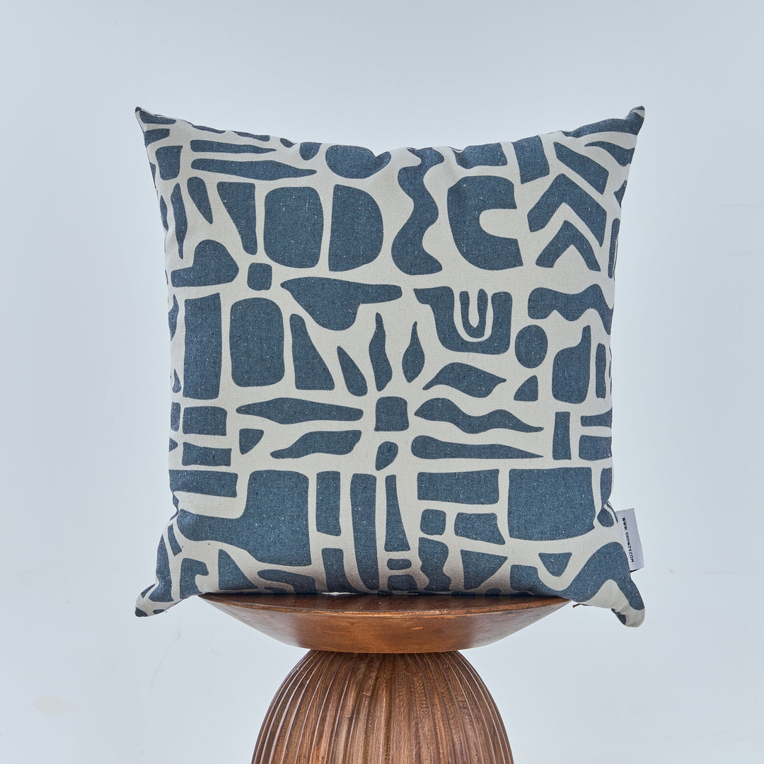 "Majestic Kalinago" - 45x45 Cotton Cushion