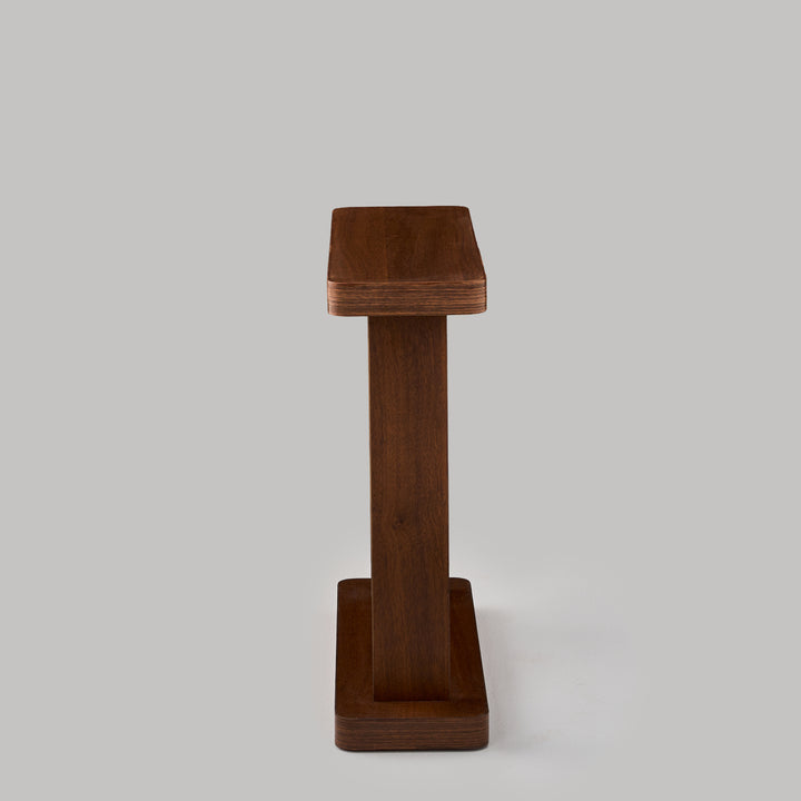 “O Slim” - End Table