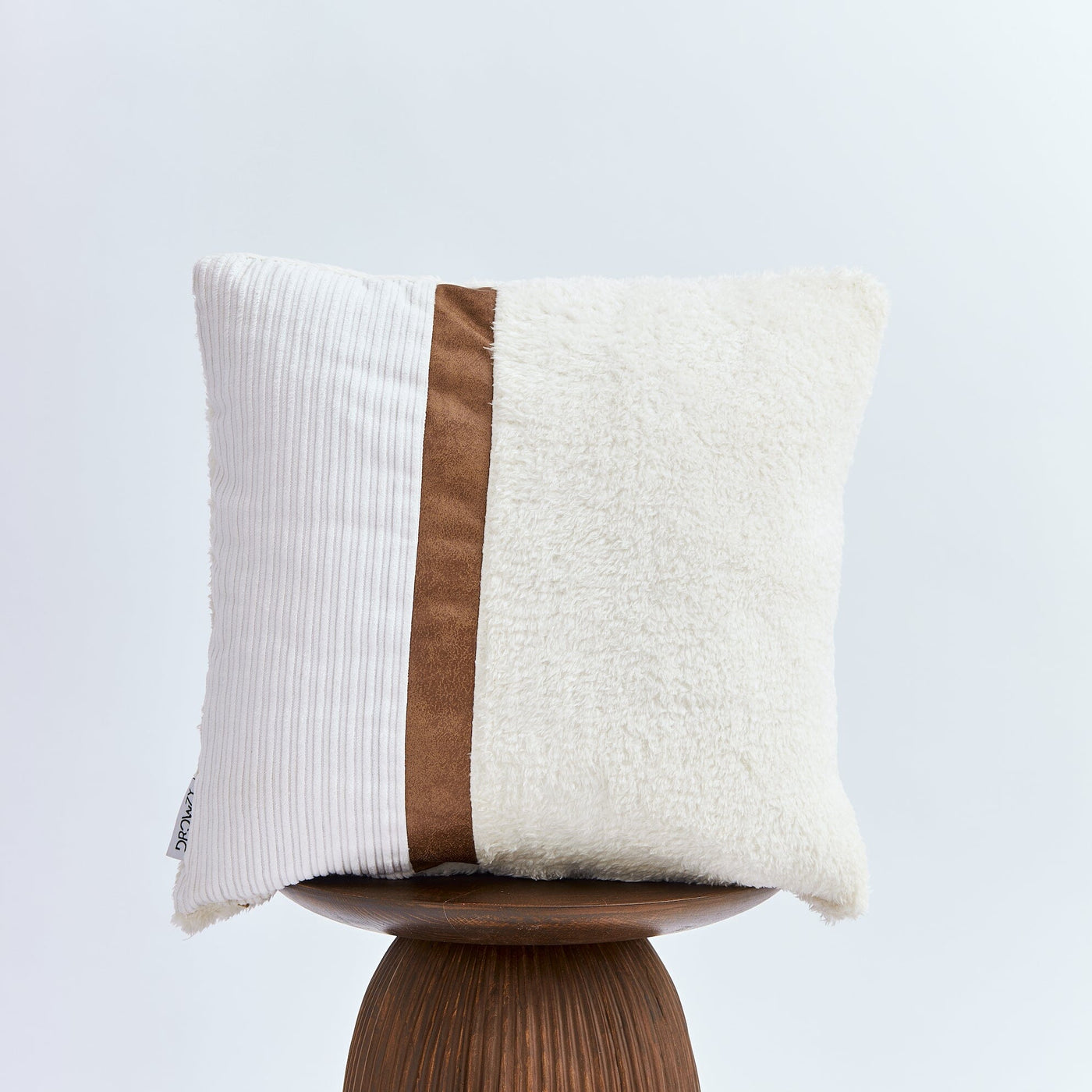 "Coconut" - 40x40 Cushion